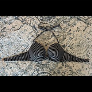 Shade & Shore Stripped Bikini Top . Size 34C . Black and White .
